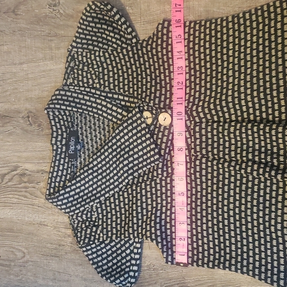 NWOT Papillion Black & Grey Tunic Sweater sz M - Picture 6 of 6